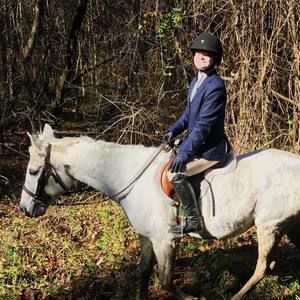 Meet your Posher, Esther